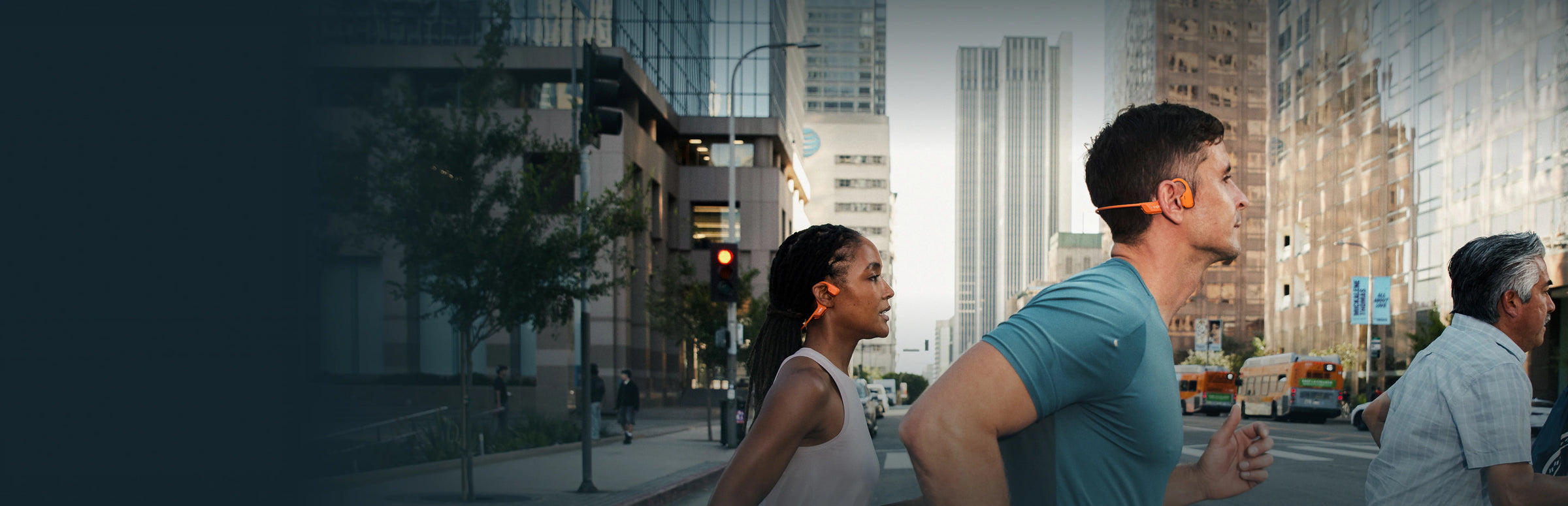 Open-ear koptelefoon voor hardlopen buiten