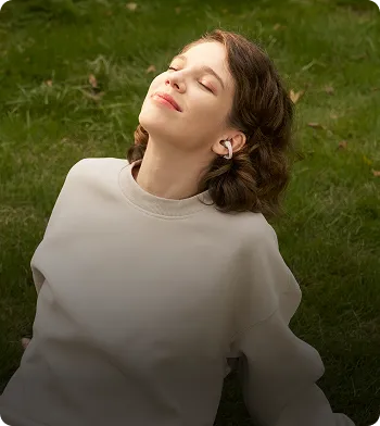 Open earbuds for fitness with stable, all-day comfort.